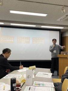 1月例会の報告者は株式会社ジェイオンラインの代表取締役の峯修一さん